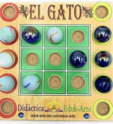 Juego del Gato de Madera
