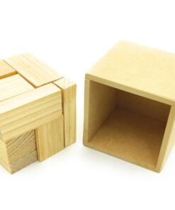 Cubo de madera 17 pzs: Desafío de ingenio en un cajón