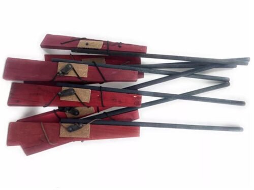 ¡Lánzate a la revolución con nuestros Rifles de Madera para Disfraz de Revolucionario Caudillo! 🇲🇽
