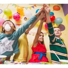 paquete de juguetes para fiestas infantiles