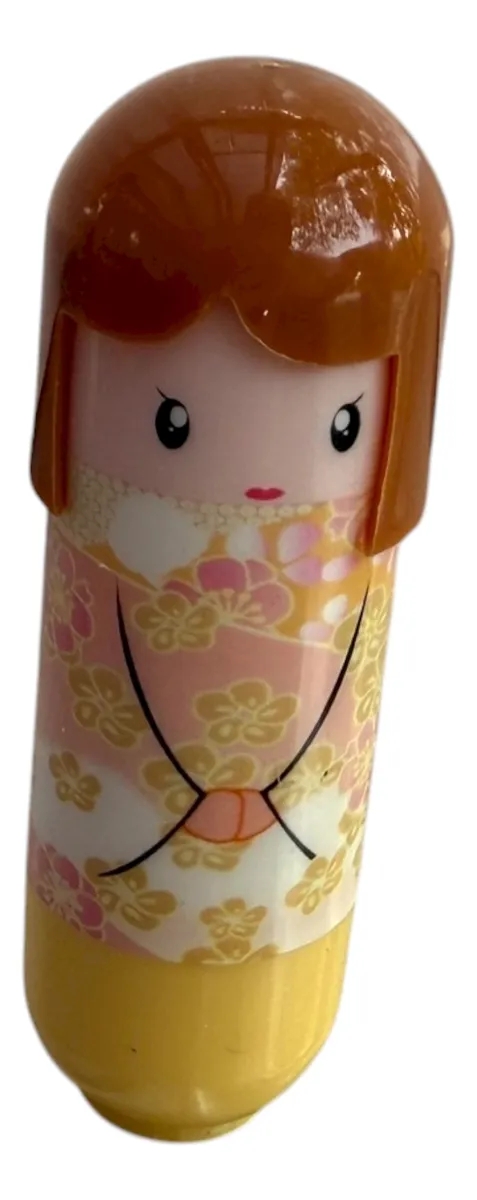 Lip Balm de Muñequitas Cajita con 24 Piezas Color Duradero - Imagen 4