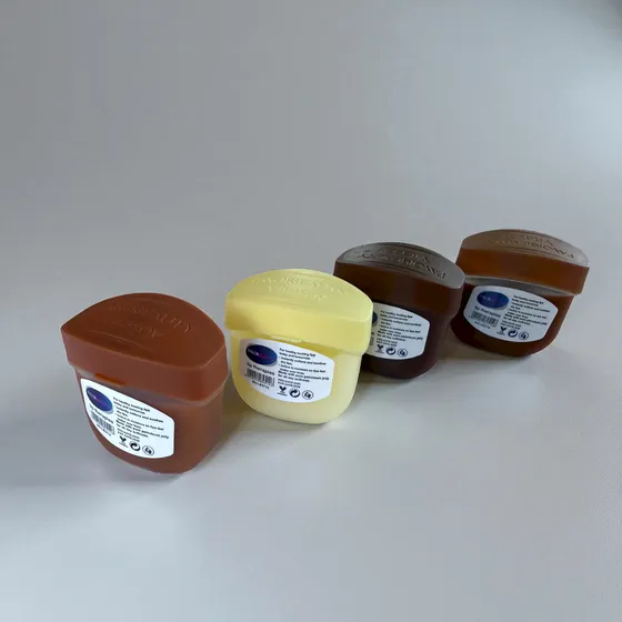 Lip Balm de Capibara Cajita con 24 Piezas - Imagen 3